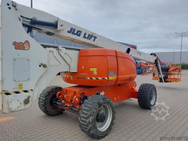 Ledad teleskopisk arbetsplattform JLG 800AJ