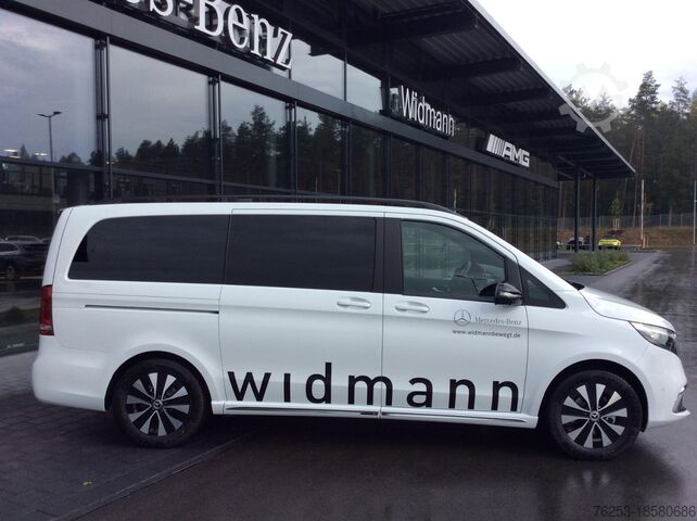 Minibus Mercedes-Benz EQV 300 lang (7 Sitzer) SpurW Sport Navi ACC LM