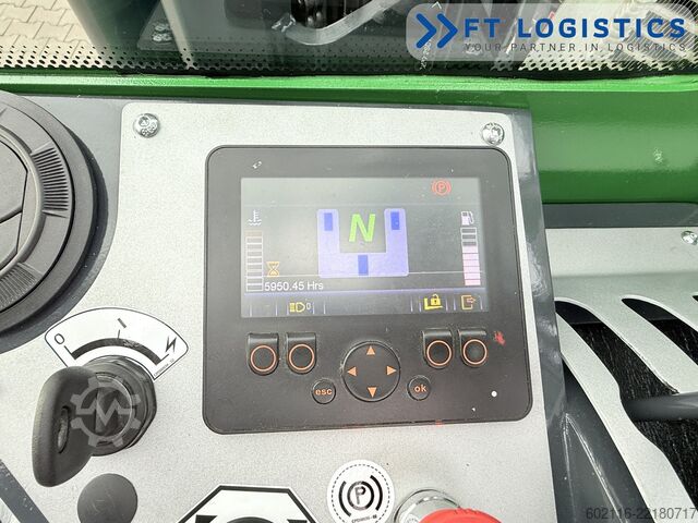 Vierwegvorkheftruck Combilift C4500 DIESEL TRIPLEX 4900 FREE LIFT