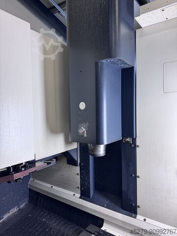Centre d’usinage vertical Deckel Maho DMC 635V