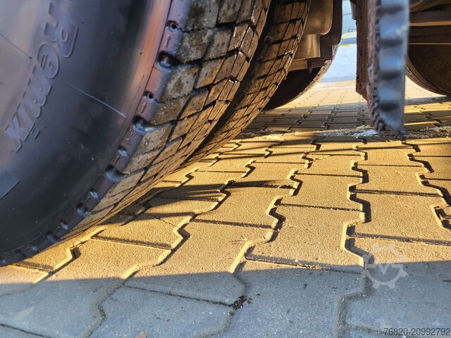 Camión de la basura Renault D26