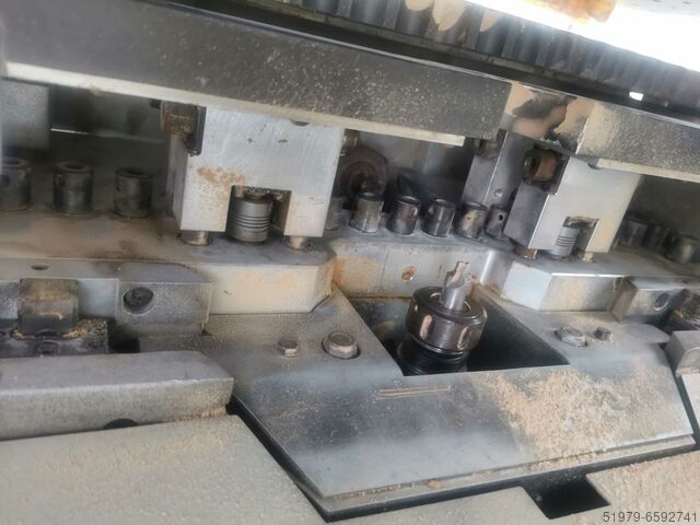 Çift taraflı CNC işleme merkezi Dur BIESSE SKIPPER 100