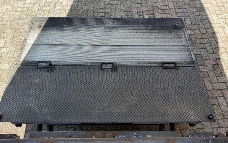 Kufr SYSTEM TRAILERS LPRS18 2 ASSER GESTUURD - OP-65-YR