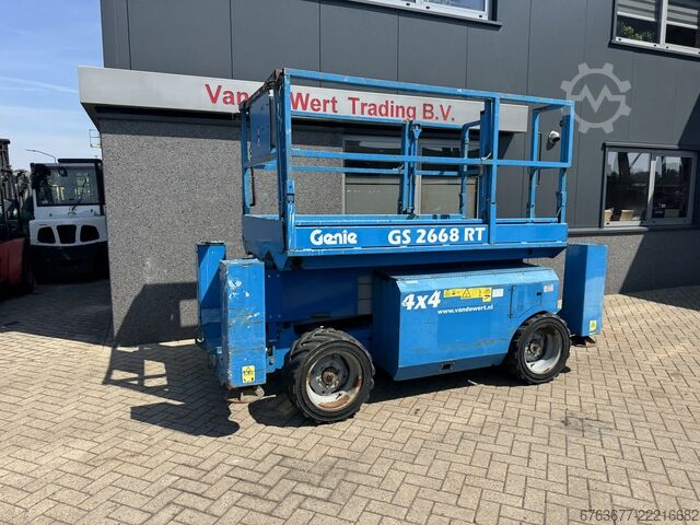Genie GS 2668 RT  Hoogwerker / Arbeitsbuhne / Sciccor 10M werkhoogte 4x4 kubota Diesel 2008 GENIE GS 2668 RT  Hoogwerker / Arbeitsbuhne / Sciccor 10M werkhoogte 4x4 kubota Diesel 2008