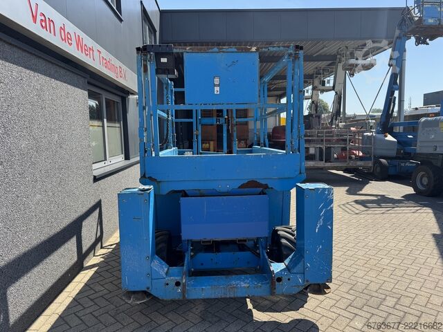 Genie GS 2668 RT  Hoogwerker / Arbeitsbuhne / Sciccor 10M werkhoogte 4x4 kubota Diesel 2008 GENIE GS 2668 RT  Hoogwerker / Arbeitsbuhne / Sciccor 10M werkhoogte 4x4 kubota Diesel 2008
