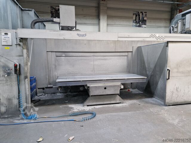 CNC işleme merkezi MAKA MM 7t