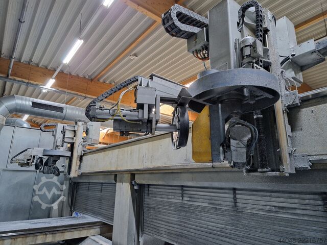 CNC işleme merkezi MAKA MM 7t