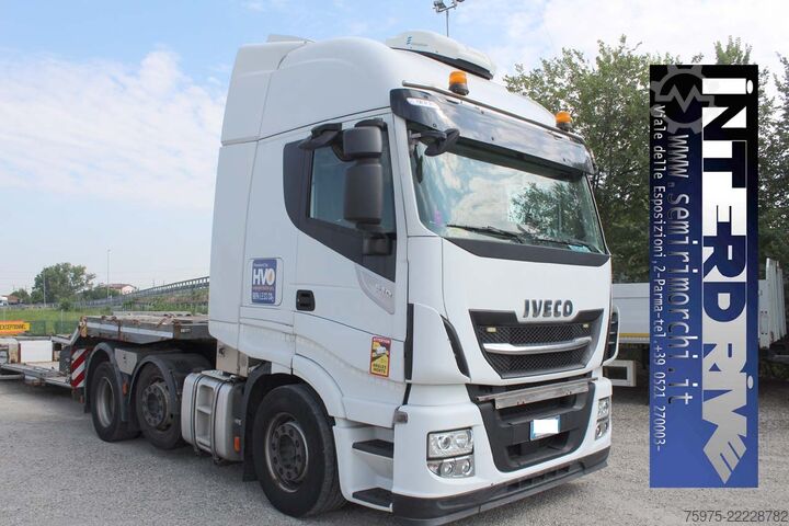 Tippbil Iveco trattore stradale 3 assi ribassato