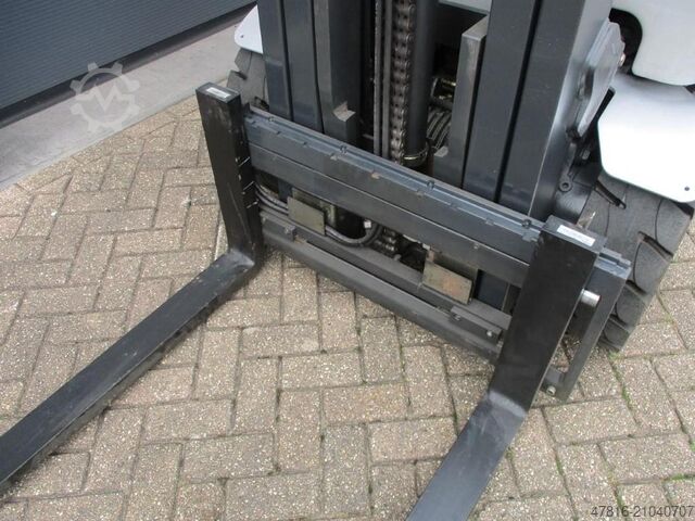 Carrello elevatore STILL RX 60-25