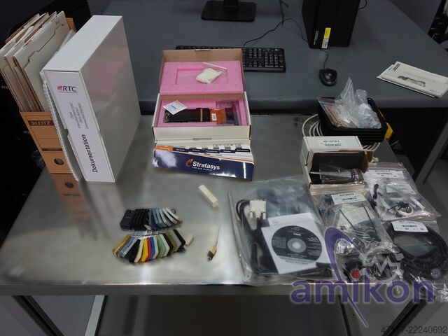 Impresora 3D con caja de guantes para limpieza Stratasys Objet 260 Connex 2