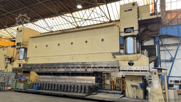Presse hydraulique ALIKO 12800 x 3000 to