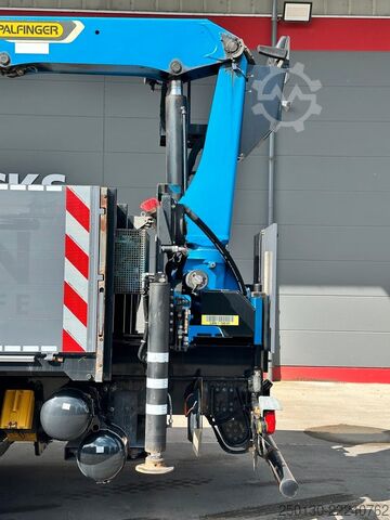 Autocarro con cassone fisso MAN TGX 26.520 Baustoffpritsche PALFINGER