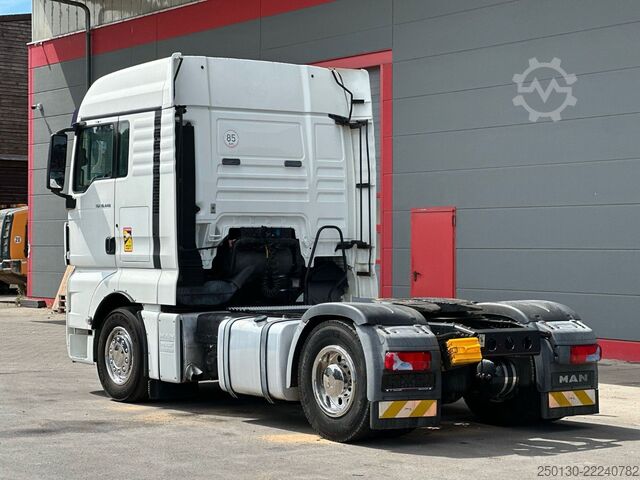 Standard dragbil MAN TGX 18.440 4x2BL EU4 NAVI / KLIMA /