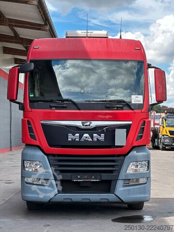 Standard dragbil MAN TGX 18.460 4x2 BLS /N-HC/ACC/EBA2/Klima/Navi
