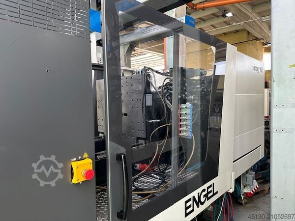 Formsprutningsmaskin Engel Victory 330H/80V/160 combi Ecodrive