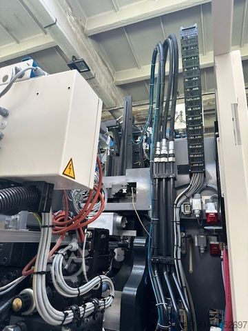 Formsprutningsmaskin Engel Victory 330H/80V/160 combi Ecodrive