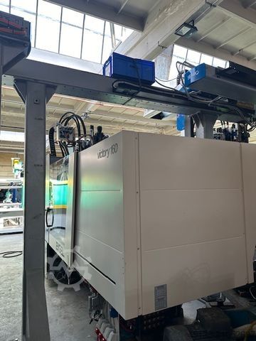 Formsprutningsmaskin Engel Victory 330H/80V/160 combi Ecodrive