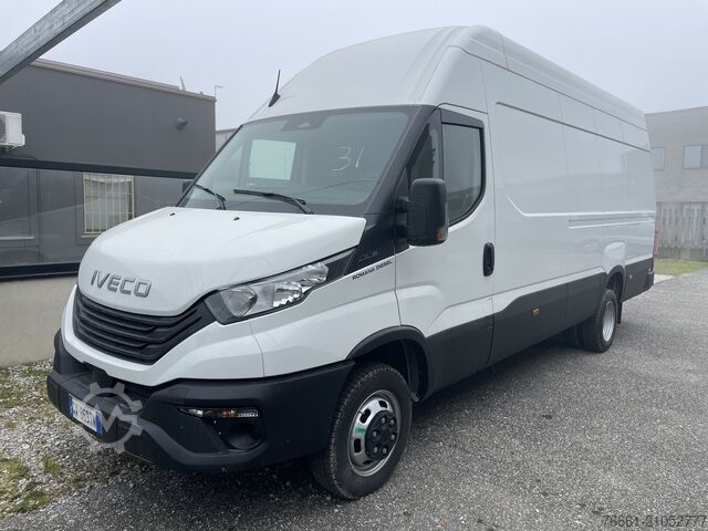 Hög tak skåpbil Iveco DAILY 35C12 V 4100 H3 Quad-Tor RG