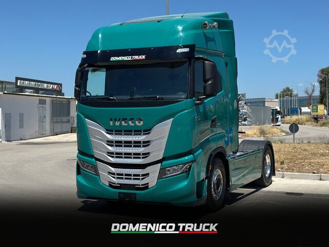 Standardni tegljač Iveco S WAY 530