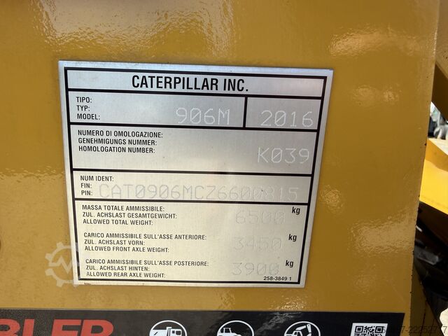 încărcător Caterpillar 906M Radlader 55 kW 5600 kg