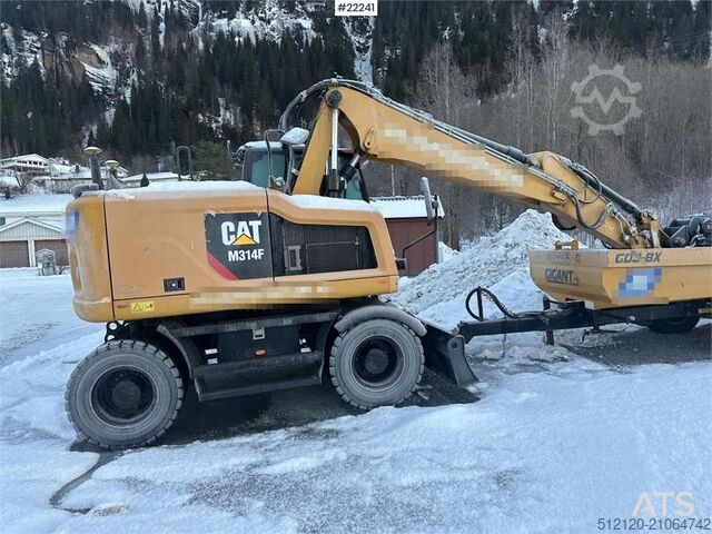 Radbagger CAT M314F wheeled excavator w/ two buckets, Gigant tra