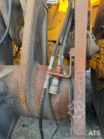Radlader Volvo L110F wheel loader with bucket