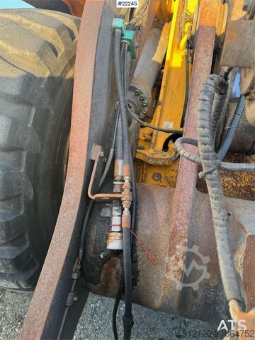 Radlader Volvo L110F wheel loader with bucket