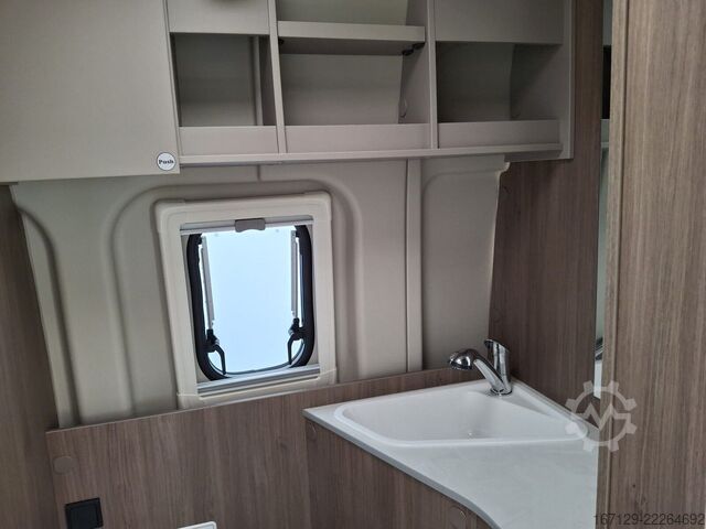 Campervan CARADO pro CV 600