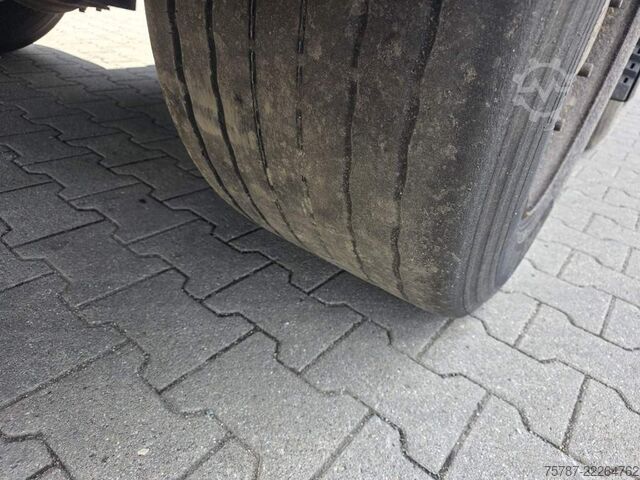 Open oplegger met zeil KRONE Gardine Lowliner, Joloda-Schienen, Hubdach