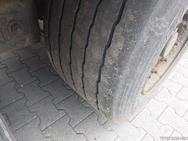 Open oplegger met zeil KRONE Gardine Lowliner, Joloda-Schienen, Hubdach