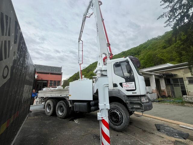 Beton pompası kamyonu SERMAC 5z35