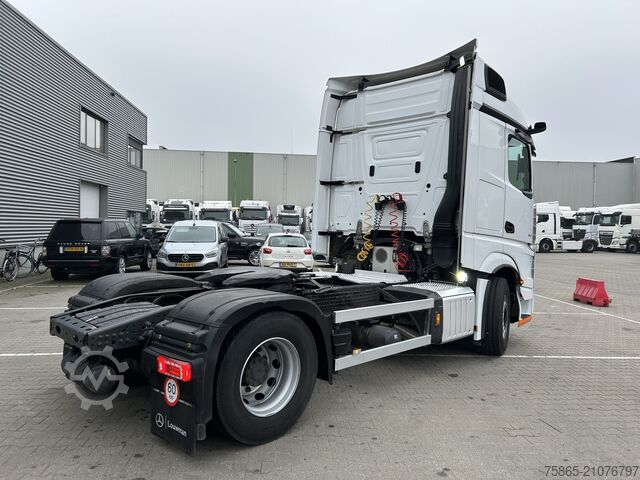 Standard tractor Mercedes-Benz Actros 1842 Streamspace / 565 dkm / Tacho V2 / ...
