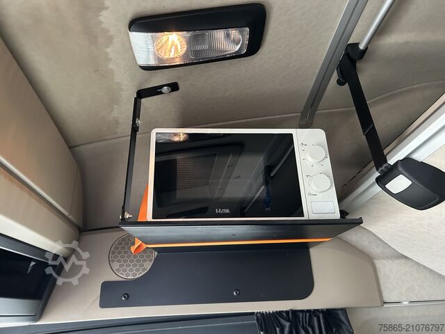 Standard tractor Mercedes-Benz Actros 1842 Streamspace / 565 dkm / Tacho V2 / ...