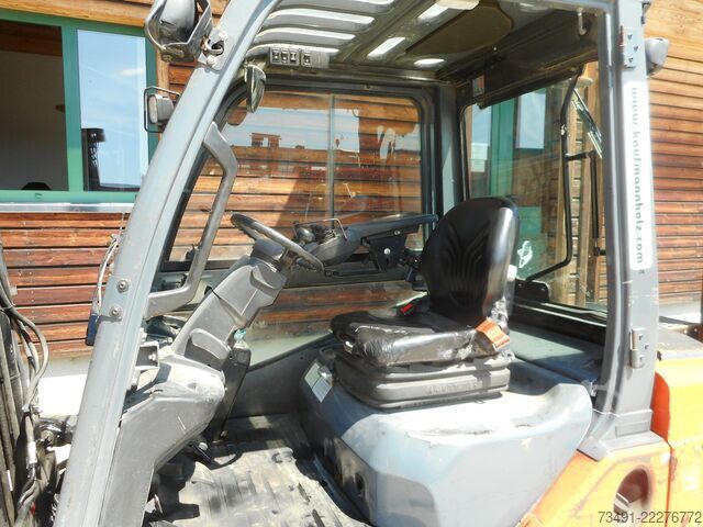 Heftruck Toyota 02-8FDF25 Triplex + SS + ZV + Kabine