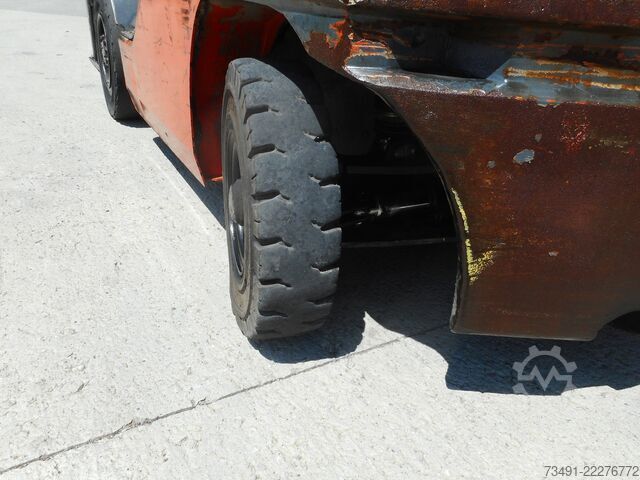 Heftruck Toyota 02-8FDF25 Triplex + SS + ZV + Kabine