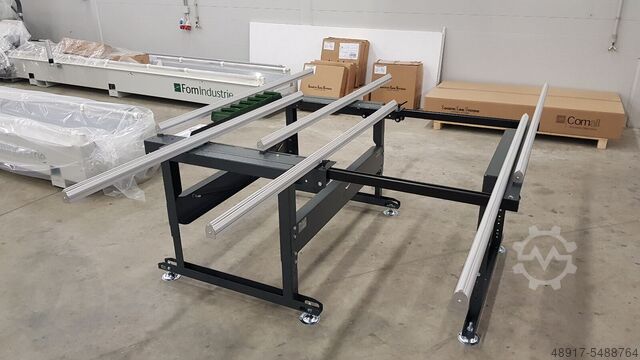 Assemblagetafel met verstelbare stangen COMALL JOB 15/3000