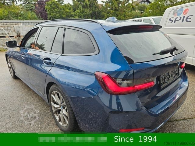 Kleinbus BMW 318 d Touring Navigation Kamera wenkbar