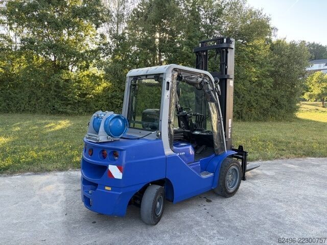 Empilhador Cesab M335G M335G