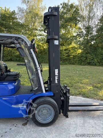 Empilhador Cesab M335G M335G