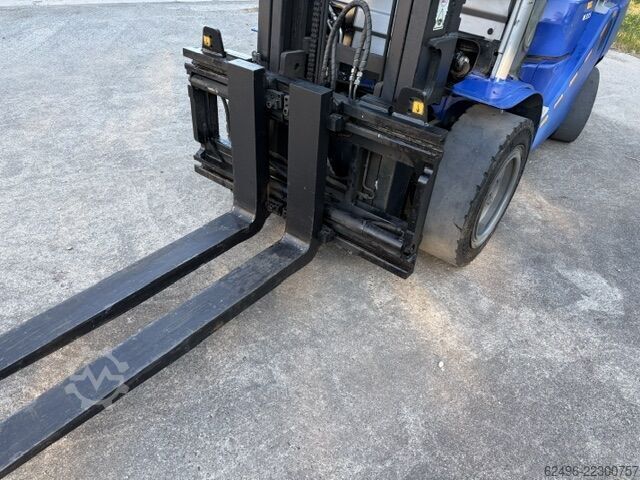 Empilhador Cesab M335G M335G