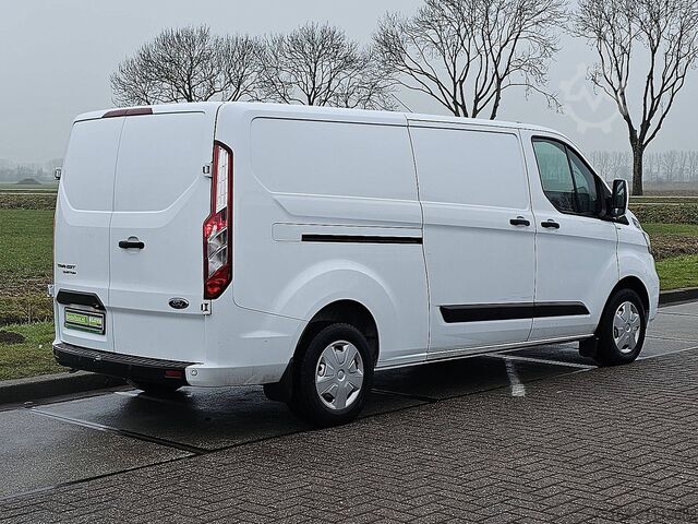 Bestelauto FORD TRANSIT CUSTOM 2.0 L2H1 Navi Airco!