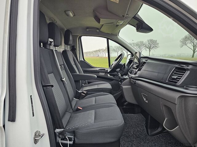 Bestelauto FORD TRANSIT CUSTOM 2.0 L2H1 Navi Airco!