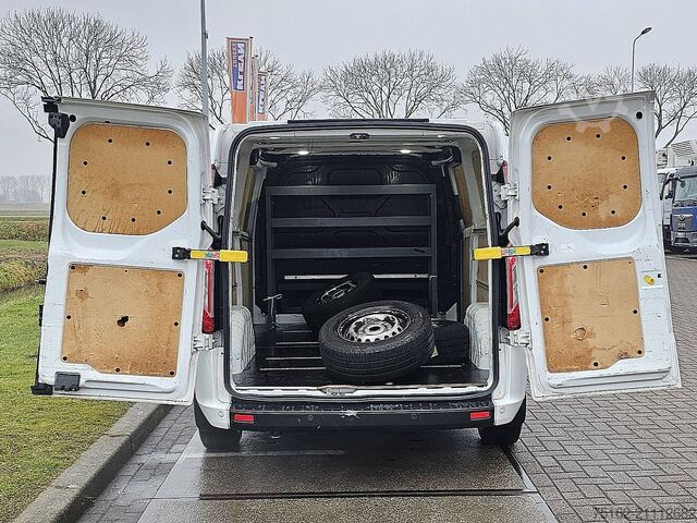 Bestelauto FORD TRANSIT CUSTOM 2.0 L2H1 Navi Airco!