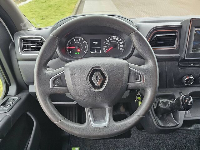 Bestelauto RENAULT MASTER 2.3 DCI 135 L2H2