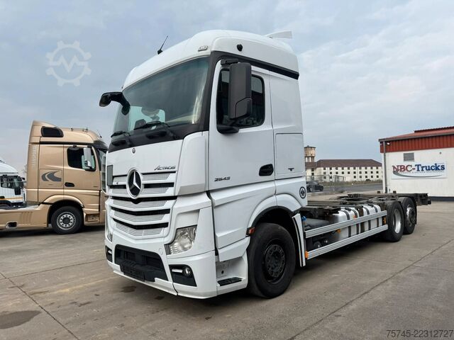 Camion porte-caisses amovibles MERCEDES-BENZ ACTROS 2543 * RETARDER * LIFTACHSE * MULTI *