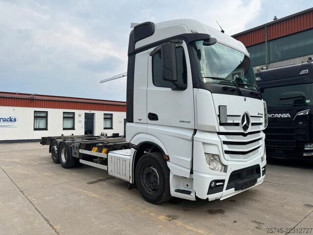Camion porte-caisses amovibles MERCEDES-BENZ ACTROS 2543 * RETARDER * LIFTACHSE * MULTI *