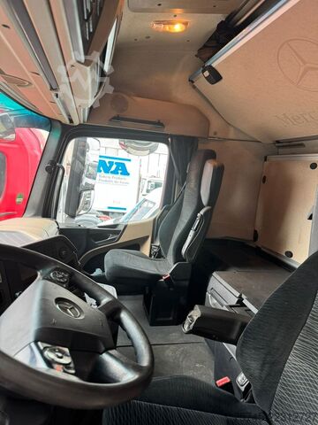 Camion porte-caisses amovibles MERCEDES-BENZ ACTROS 2543 * RETARDER * LIFTACHSE * MULTI *