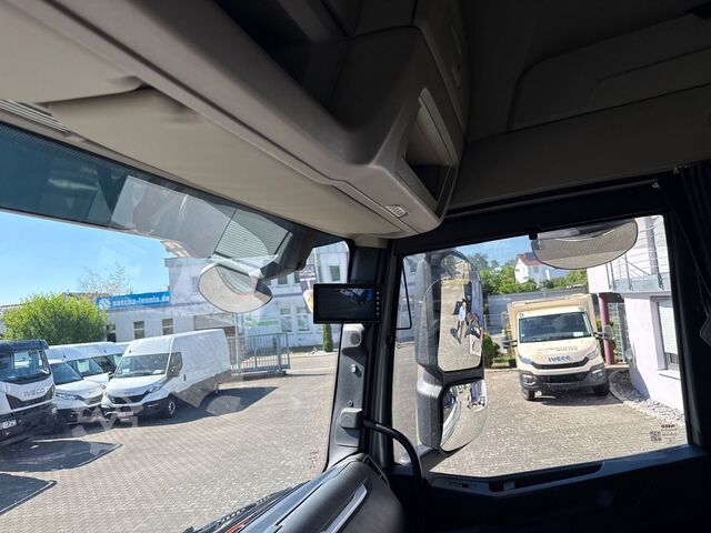 Standardní tahač IVECO STRALIS X-WAY AS440X57TZ/P 6x4