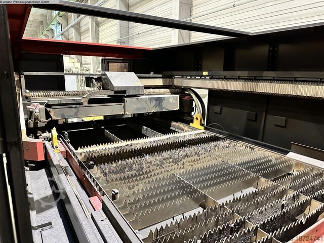 Lasersnijmachine AMADA LCG3015