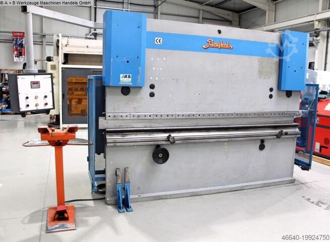 Hydraulische afkantpers BAYKAL APH 3110 x 180